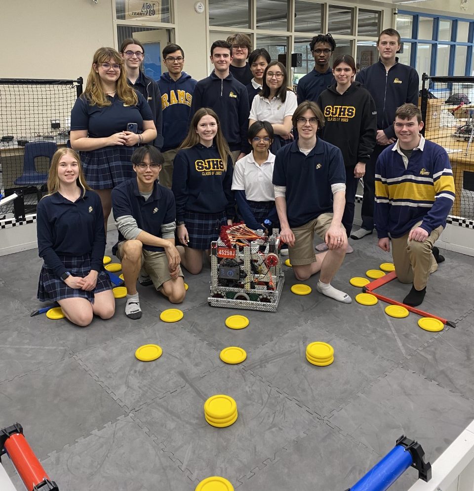 Community Spotlight St. Joe’s Robotics team prepares for 2023 VEX